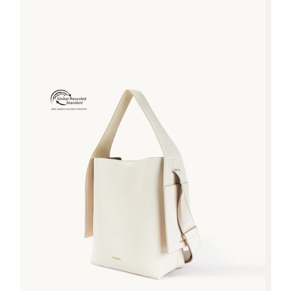 Handbags - NWT Songmont Women Eco Cloud Vegan Leather Medium Drippy Tote Bag